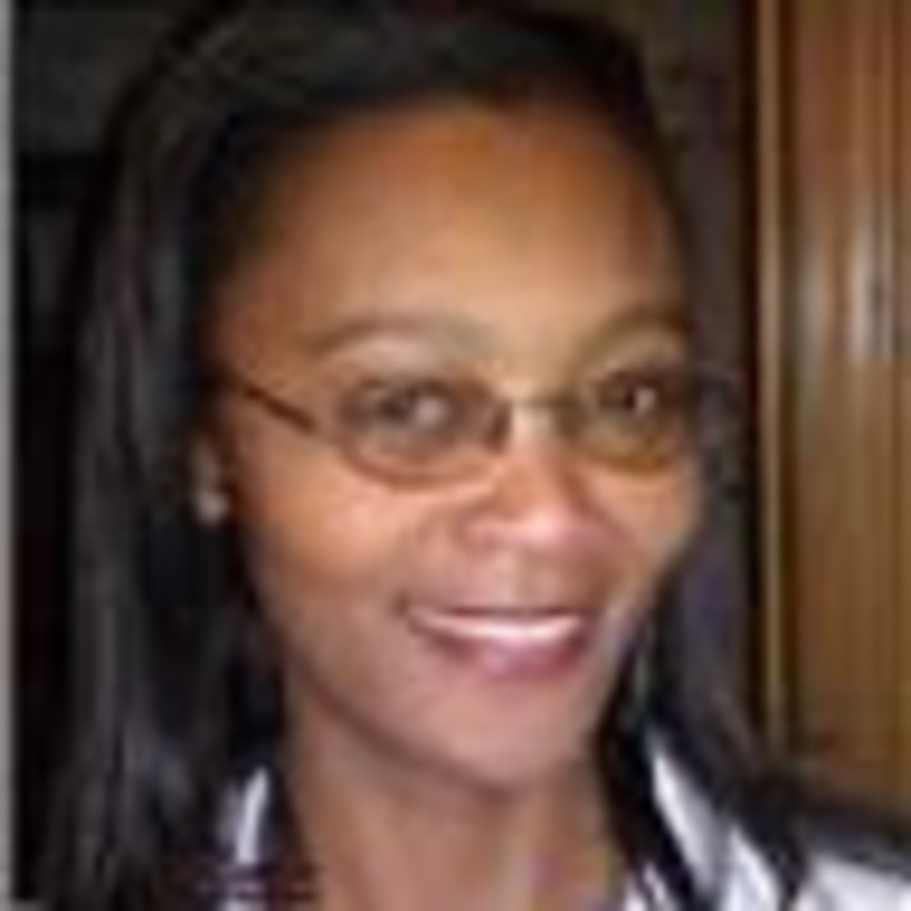 Meet your Posher, Carrie